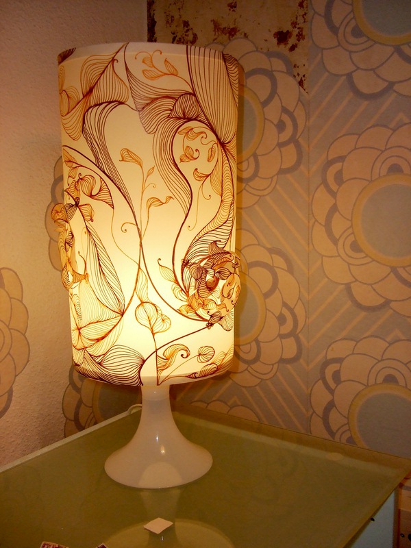 papier-lampe-selber-gemacht-sehr schön dekoriert