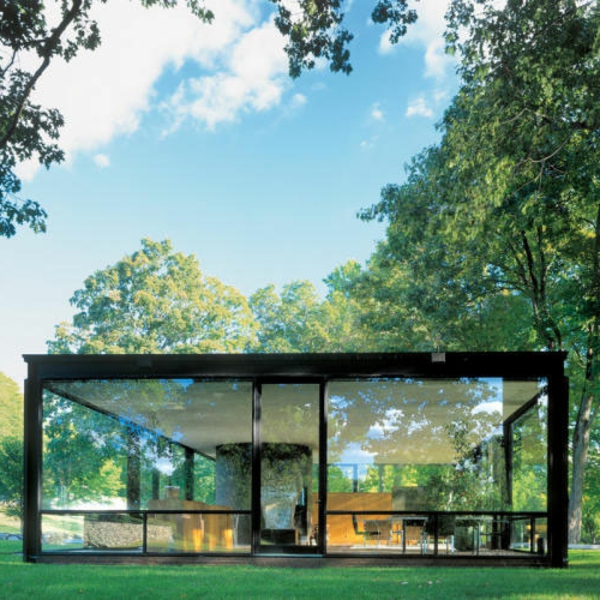 wunderschönes-modernes-glashaus- rein in der natur