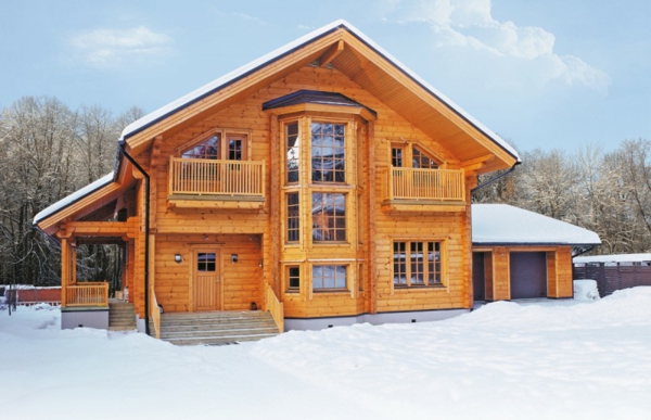 Kanadisches-Blockhaus-aus-Holz-Design-Winter