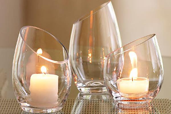 Kerzen-in-Gläsern-Dekoidee-für-Zuhause