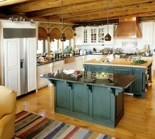 Küchengestaltung-mit-Möbeln-in-Vintage-Stil-aus-Holz-Kücheninsel