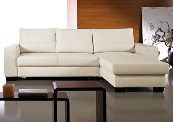 Leder-weißer-Lounge-Chair-Sessel-zu-Hause