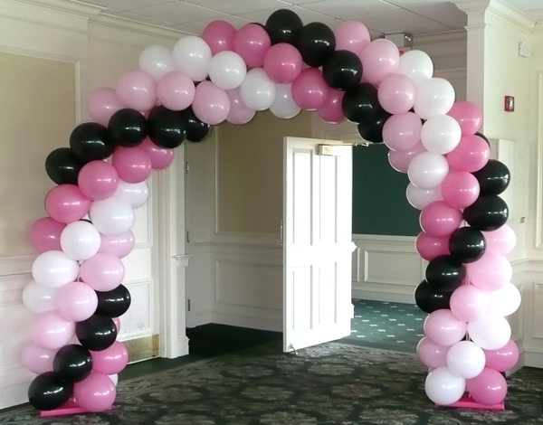 moderne-ballon-deko-für-party - pink und schwarz