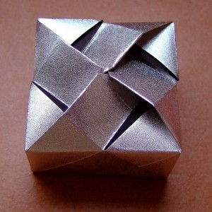 Origami Schachteln basteln? Eine prima Idee!