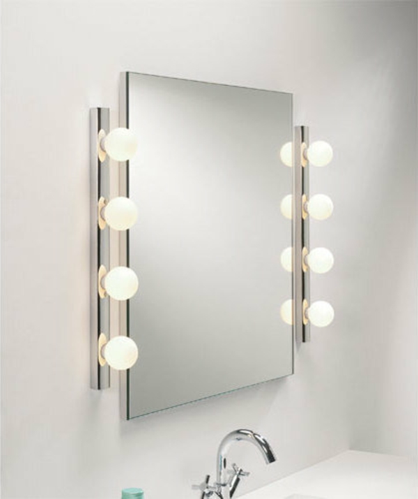 praktische-originelle-badspiegel-beleuchtung-im-badezimmer