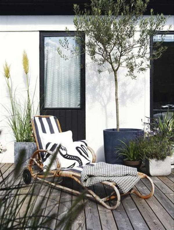 rustik-Lounge-Möbel-für-Draußen-Terrasse