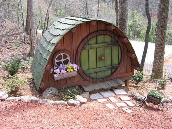 Hobbit-hundehütte-tolle-idee