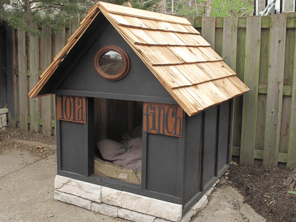 tolle-Hütte-für-den-Hund-selber-bauen