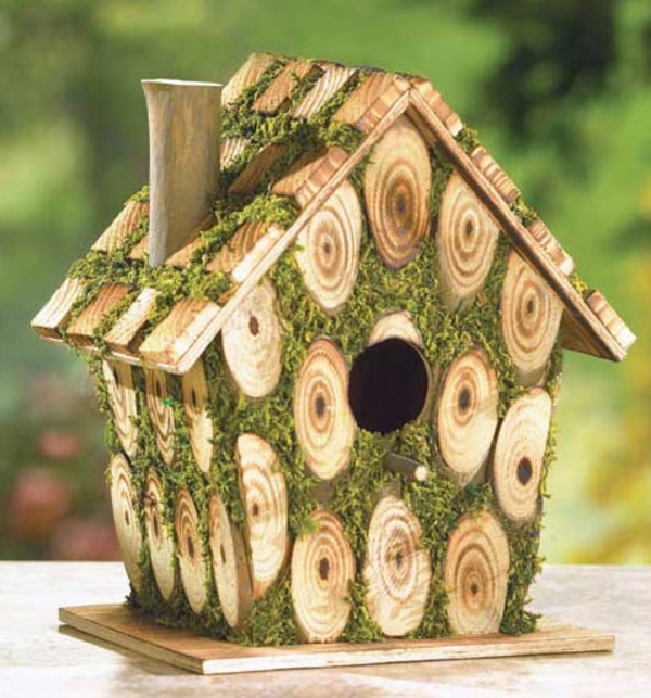 Vogel-Futterhaus-aus-Holz-selber-machen