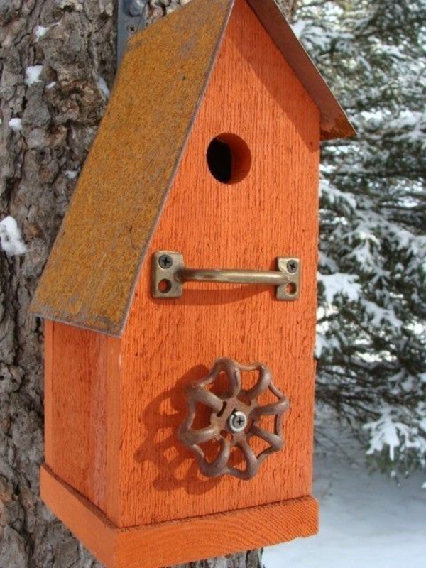 Vogel-Futterhäuser-aus-Holz-Orange-originelles-Design