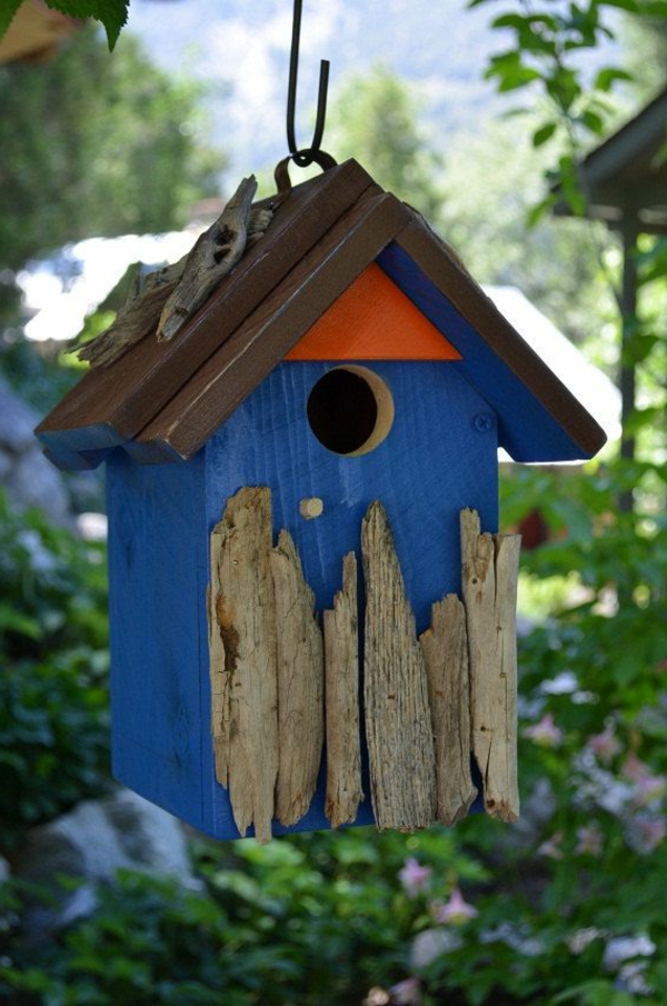 blaues-Haus-für-Vogel-Dersign-Idee