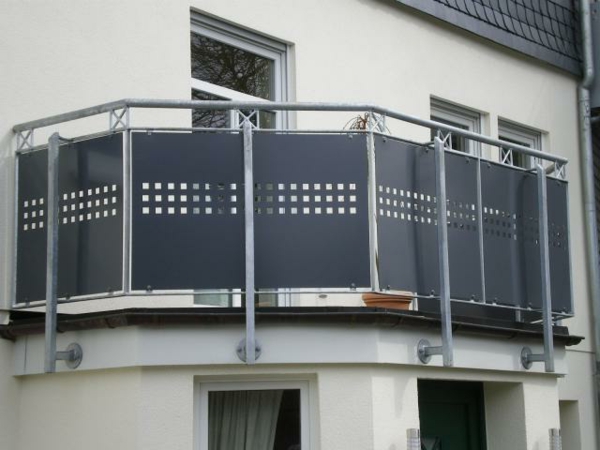 effektvolles-Geländer-für-einen-Balkon