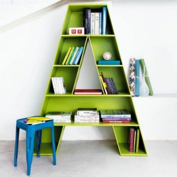 originelles-grünes-Kinder-Bücherregal-Buchstabe-Design