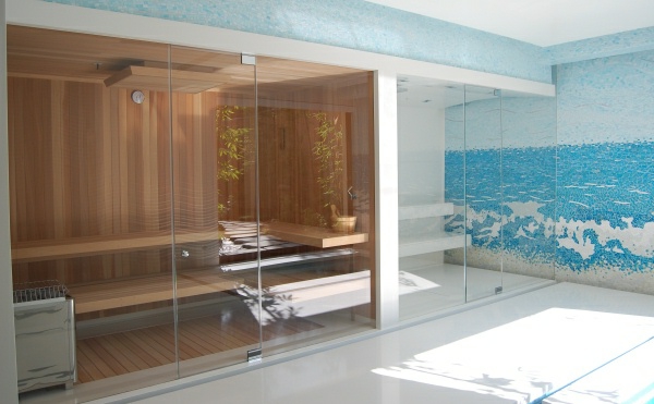 sauna-mit-glasfront-einmaliges-design