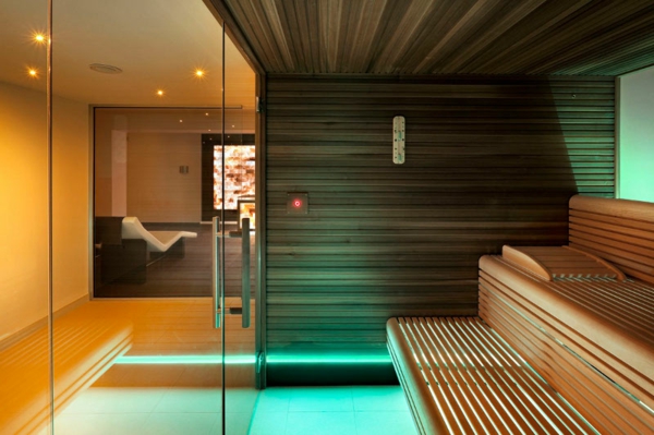 sauna-mit-glasfront-schöne-gestaltung