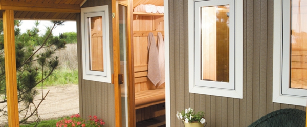 sauna-mit-glasfront-wunderschön-erscheinen