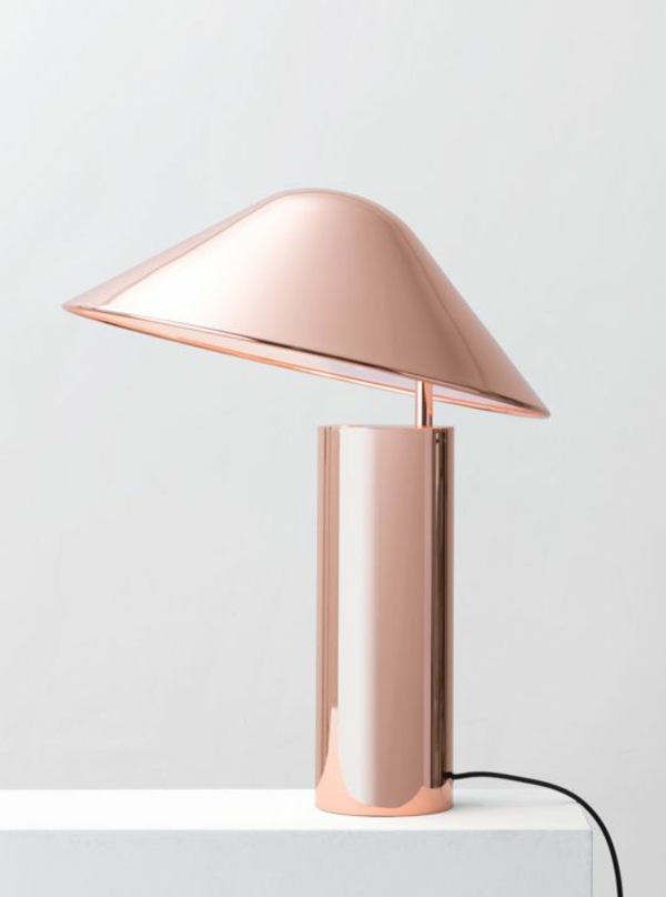 super-schöne-Lampe-in-Rosa-Farbe