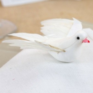 Die weiße Taube als Dekoartikel - 24 Bilder