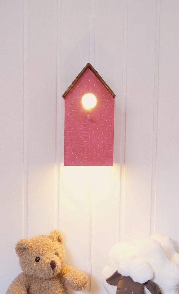 Lampen-für-Kinderzimmer-Futterhaus.-Lampe-für-Kinderzimmer-Rosa