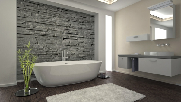 Natursteinoptik-Fliesen-im-Badezimmer-Wandgestaltung