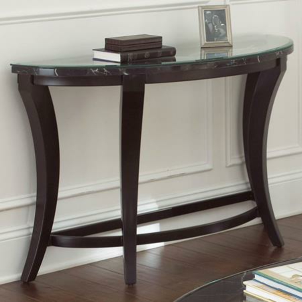 dunkelbrauner-halbrunder-Tisch-aus-Holz-Design-Idee