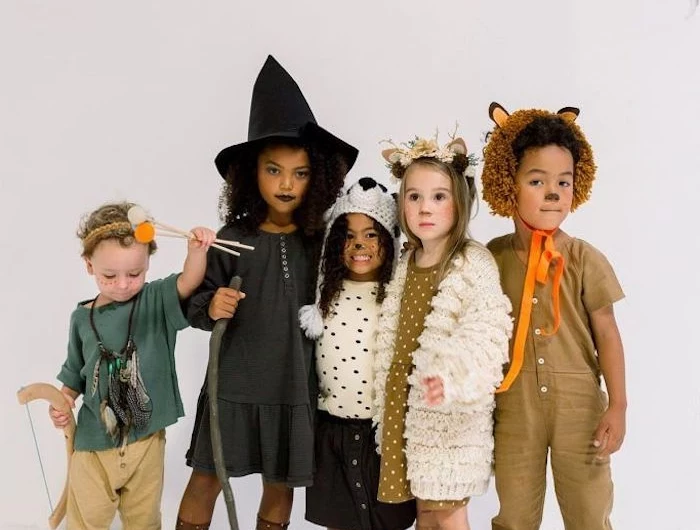 einzigartige ideen halloween kostüme für kinder hexe löwe fee verkleidung mädchen und jungs