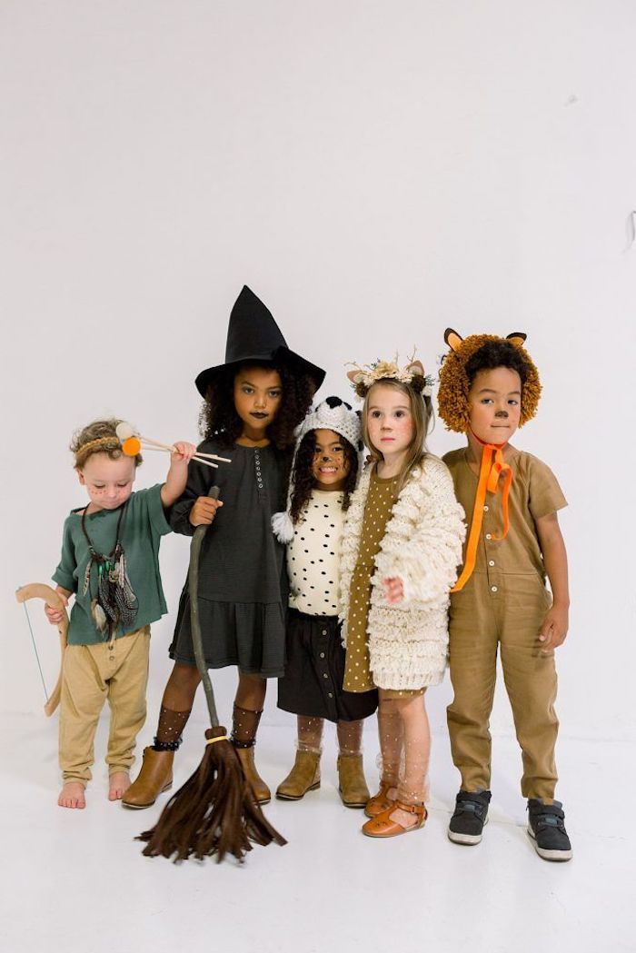 einzigartige ideen halloween kostüme für kinder hexe löwe fee verkleidung mädchen und jungs 