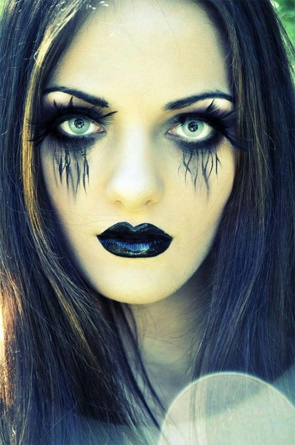 erschreckendes-Gesciht-Halloween-Makeup-Ideen