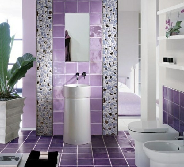 farbe-badezimmer-lila-farbtöne-freistehender-waschbecken-