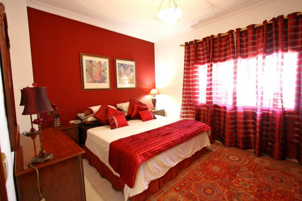 farbgestaltung-für-schlafzimmer-rotes-aussehen