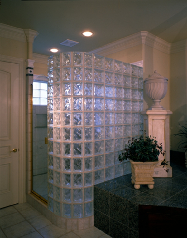 glasbausteine-für-dusche-ultramodern-erscheinen