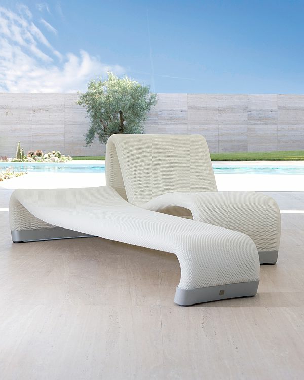 lounge-möbel-outdoor-super-weiße-farbe