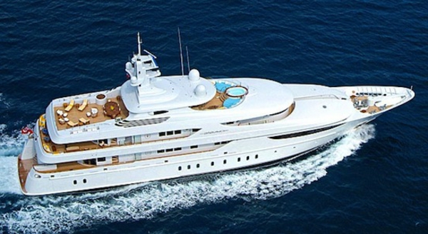 luxus yachten-weiße-gestaltung