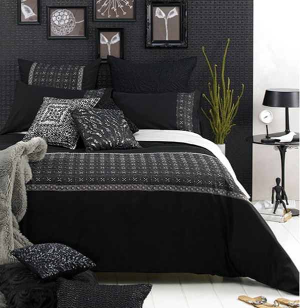 schwarze-wandfarbe-für-schlafzimmer-modern-und-interessant-wirken