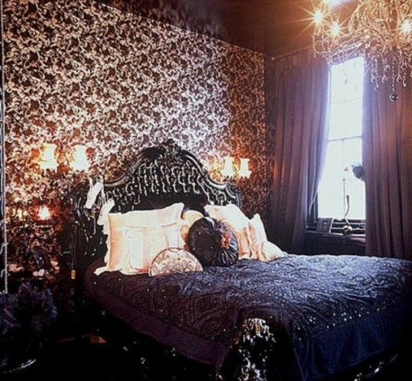 schönes-gothic-schlafzimmer