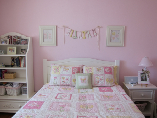 schönes-rosa-Schlafzimmer