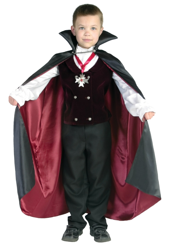 vampir-junge-halloween-kostüme-für-kinder
