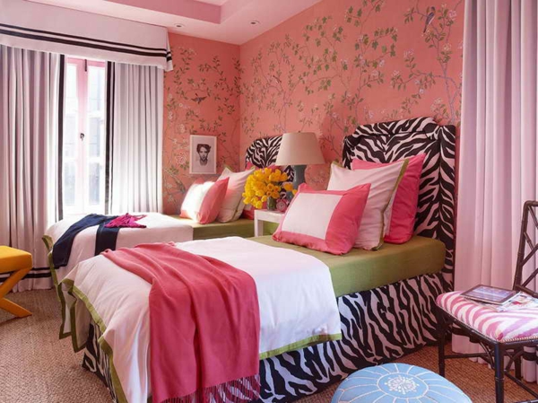 vorhänge-ideen-für-schlafzimmer-rosige-nuancen