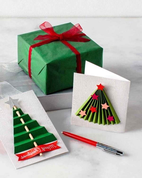3d-weihnachtskarten-originelle-modell-mit-tannenbäumen