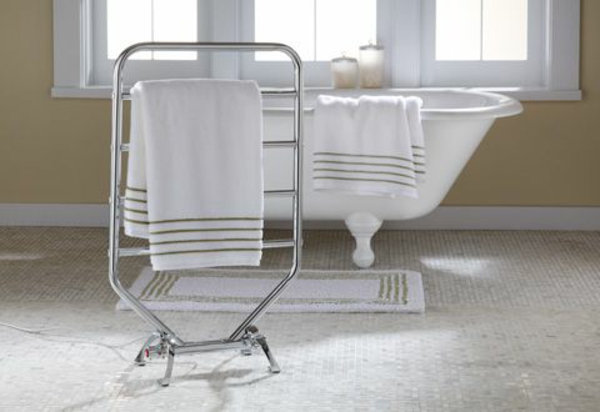 Badezimmer-Gestaltung-Heizung--Handtuchhalter