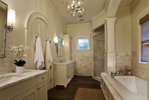 Badezimmer--Interior—Design-Idee-mit-schönen-Eierschalenfarben