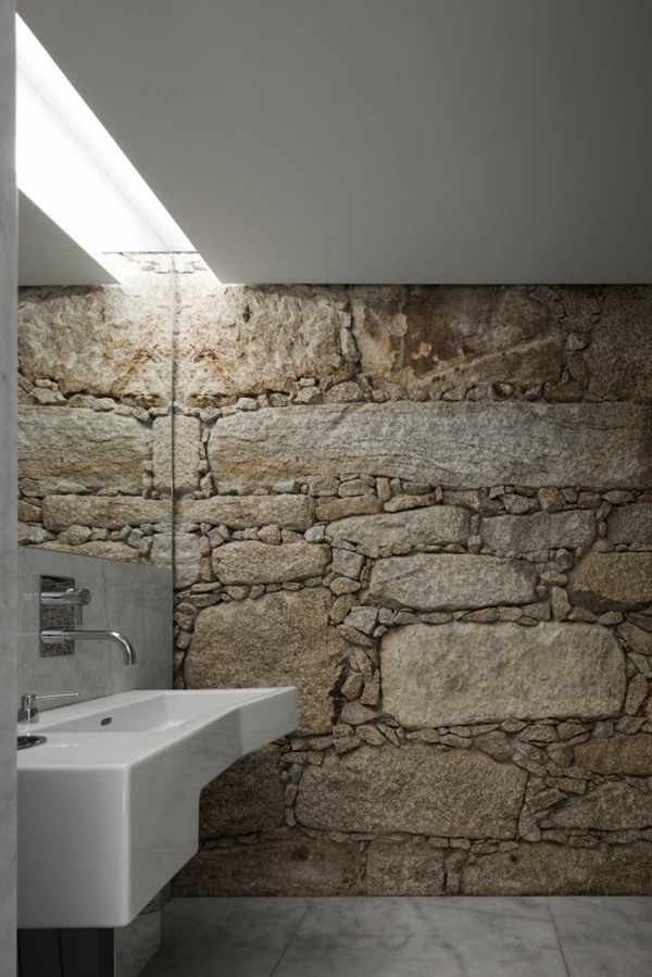 Design-für-ein- modernes-Badezimmer-Ideen-Natursteinoptik