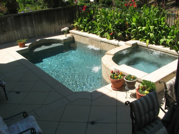 Gestaltungsideen-für-den-perfekten-Garten-mit-einem- Whirlpool-