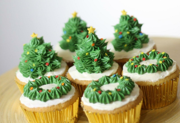 Tannenbäume-Rezepten-Cupcakes-für-Weihnachten