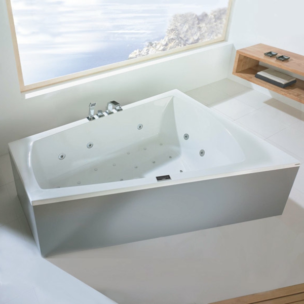 Whirlpool-Luxus-Design-für-das-Badezimmer-im-interessant