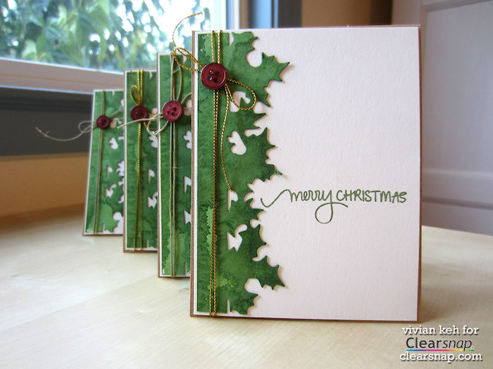 Einfache DIY Ideen für schöne Weihnachtskarten, Mistel aus grünem Papier, rote Knöpfen und goldene Schnur 