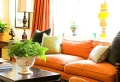Moderne orange Farbgestaltung im Wohnzimmer?