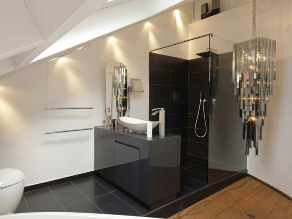 effektvolles-Design-Deckenleuchten-modernes-Design-im-Badezimmer