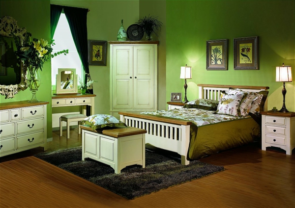 grüne-wandgestaltung-für-schlafzimmer-schöne-deko