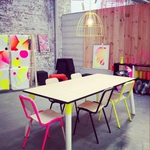 Faszinierendes Design in Neon Farbe! - Archzine.net